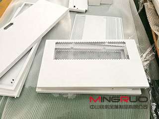 做钣金机箱要考虑的一些问题_银川飞扬特色小吃连锁有限公司