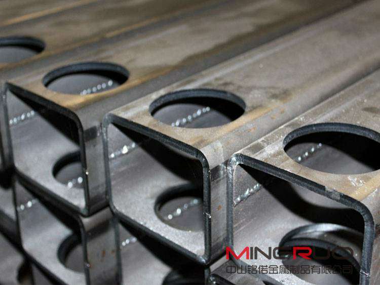 钣金加工中的激光切割到底是什么原理？-银川飞扬特色小吃连锁有限公司