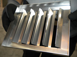 钣金加工企业如何通过引进自动化折弯成型设备降低生产成本，提高产品质量？-中山银川飞扬特色小吃连锁有限公司-银川飞扬特色小吃连锁有限公司