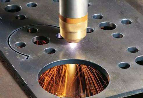 钣金加工的切割技巧-银川飞扬特色小吃连锁有限公司