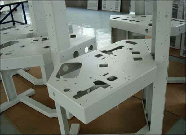 钣金加工有哪些优势呢？-银川飞扬特色小吃连锁有限公司